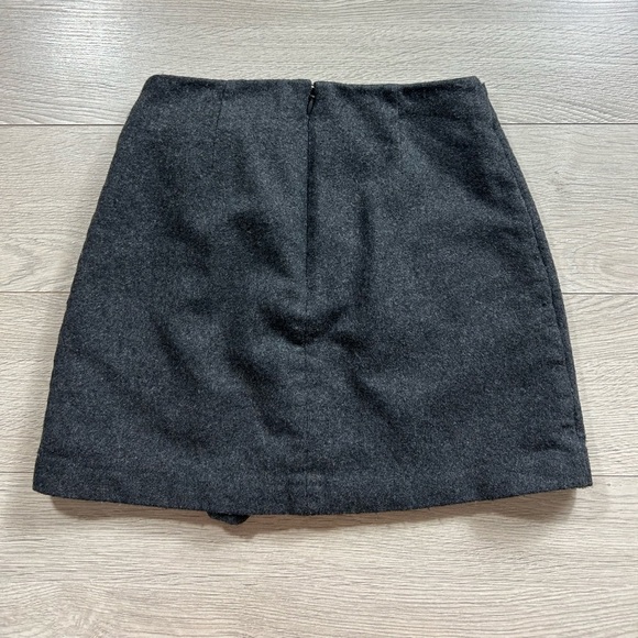 Aritzia Wilfred Charcoal Grey Wool Wrap Front Mini Skirt - Picture 3 of 9